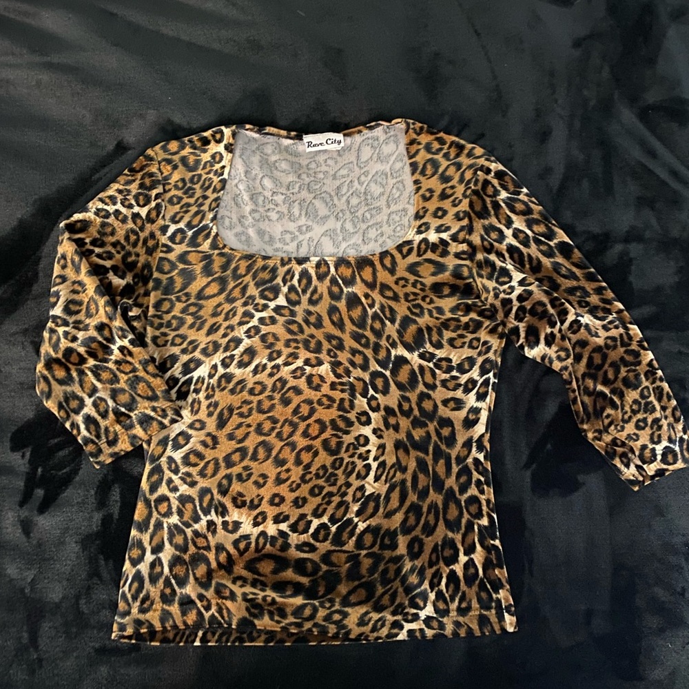 Rave city leopard top